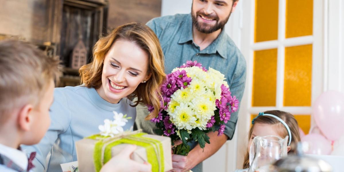 Family celebrating Mother’s Day.
